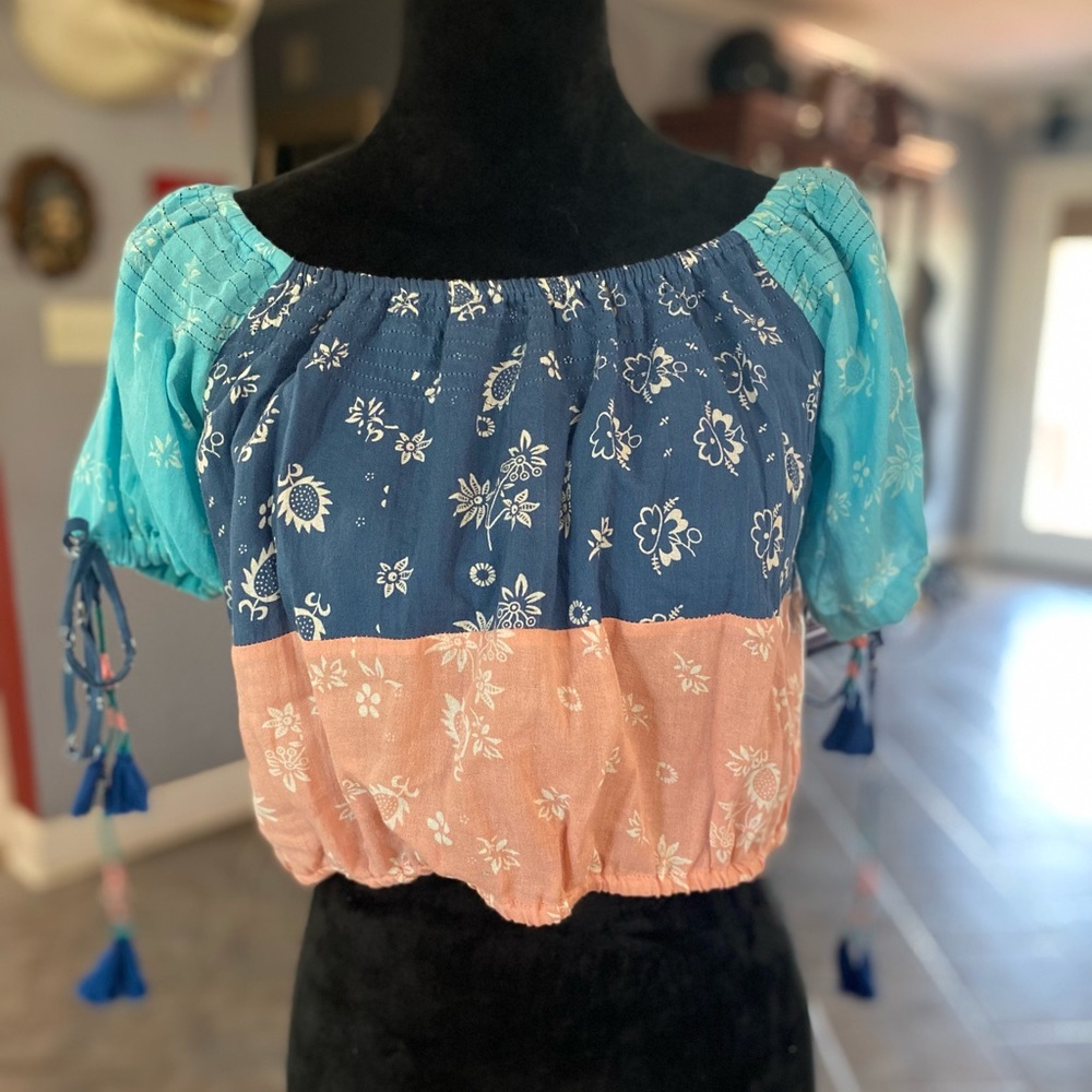 Kopal NY large crop top 100% cotton boho multicolored pink blue floral